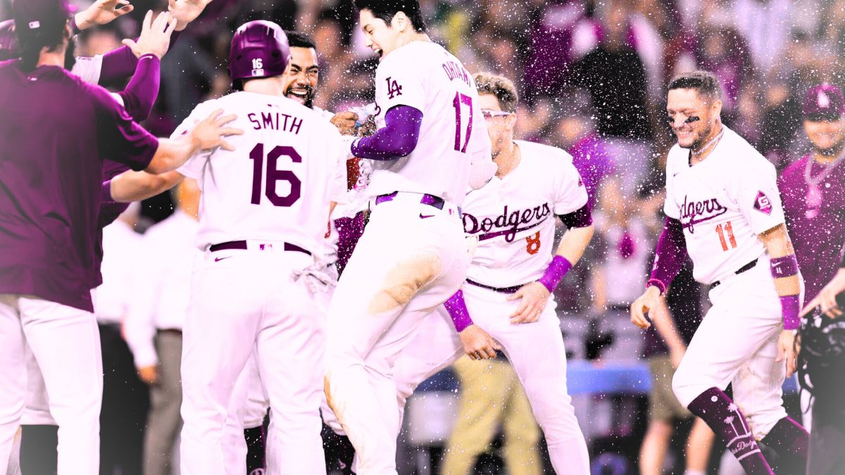 Dodgers Shohei Ohtani enters 40-40 club with walk-off grand slam